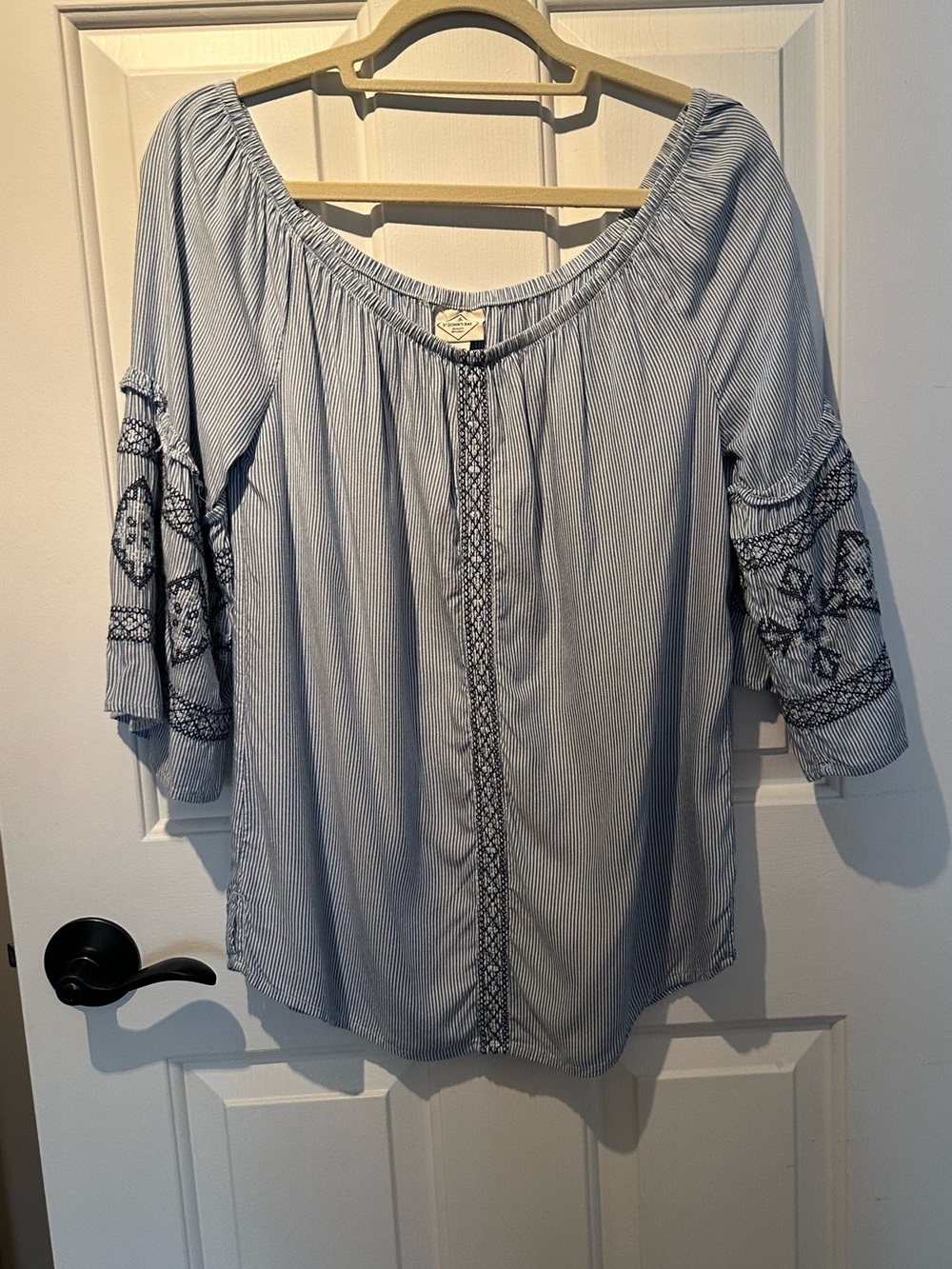 Light Blue Striped Peasant Blouse with Embroidered Sleeves. Size Small